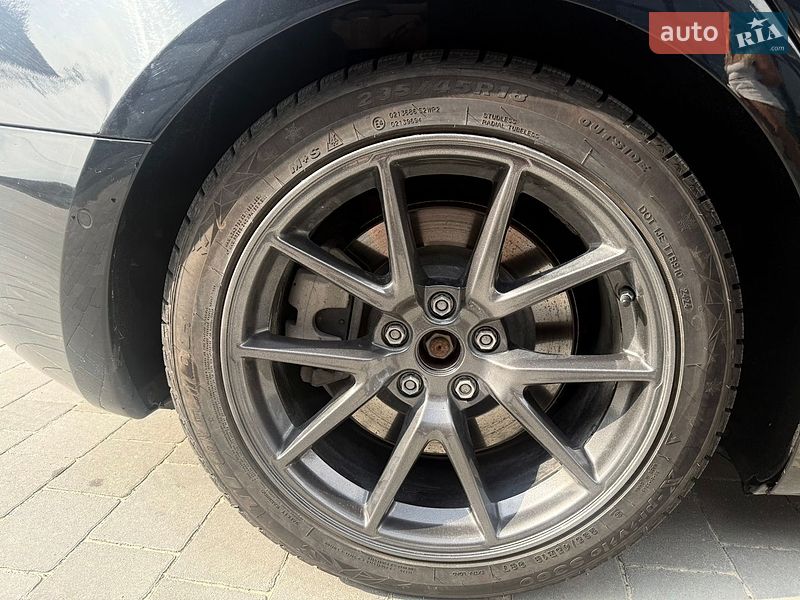 Седан Tesla Model 3 2022 в Львове