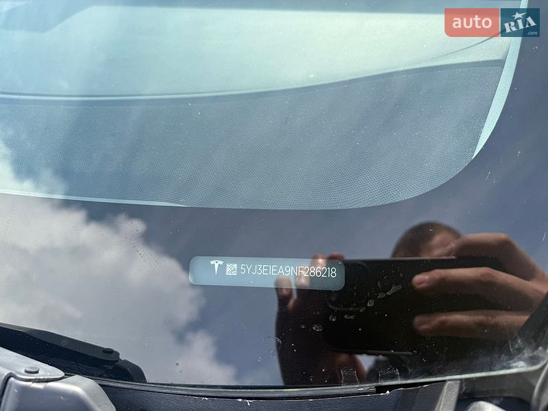 Седан Tesla Model 3 2022 в Львове