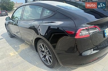 Седан Tesla Model 3 2022 в Львове