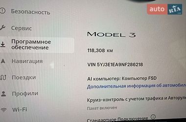 Седан Tesla Model 3 2022 в Львове