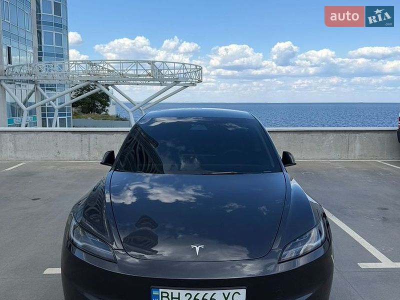 Седан Tesla Model 3 2024 в Одессе фото Седан Tesla Model 3 2024 в Одессе