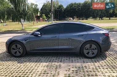 Седан Tesla Model 3 2022 в Вінниці