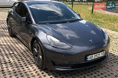 Седан Tesla Model 3 2022 в Вінниці