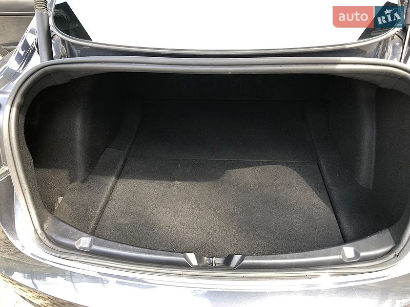 Седан Tesla Model 3 2022 в Вінниці