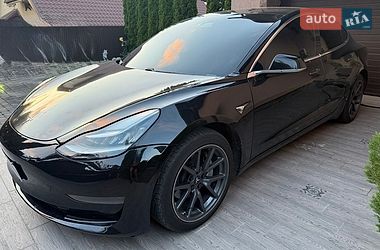 Седан Tesla Model 3 2018 в Хмельницком