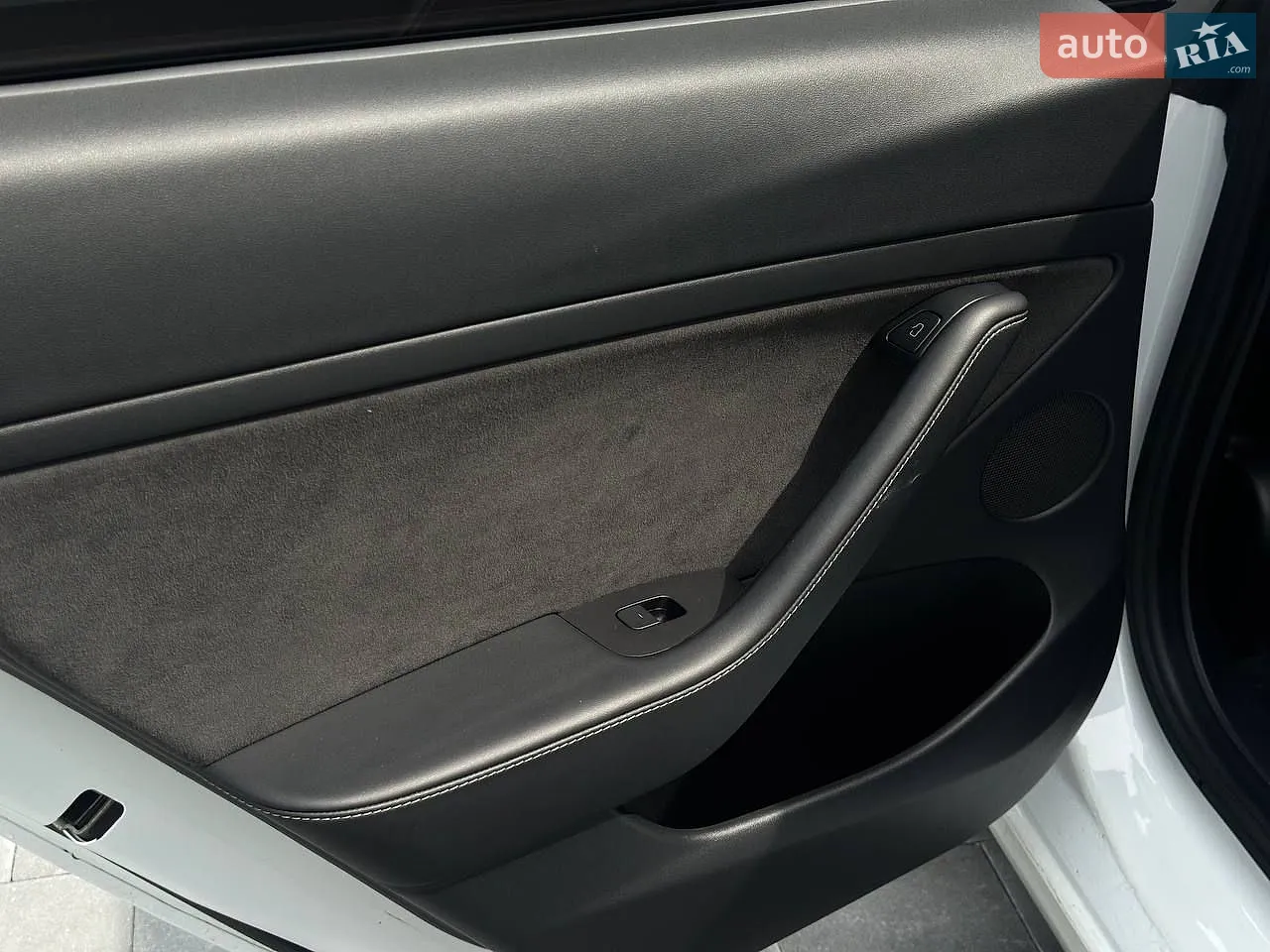 2021 Tesla Model 3 - мініатюра 13