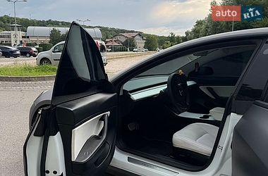 Седан Tesla Model 3 2020 в Днепре