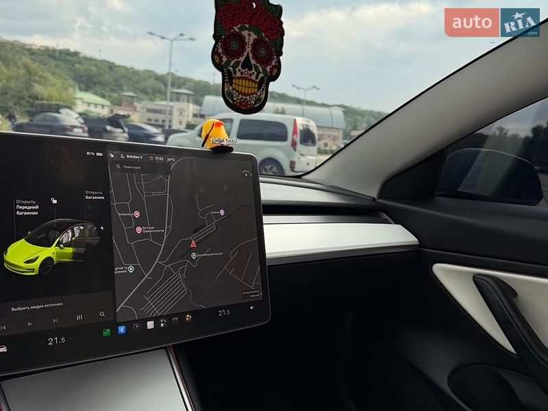 Седан Tesla Model 3 2020 в Днепре