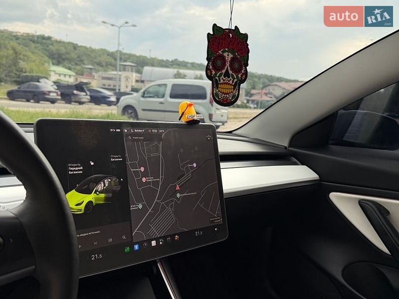 Седан Tesla Model 3 2020 в Днепре