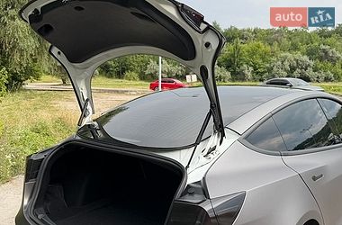 Седан Tesla Model 3 2020 в Днепре