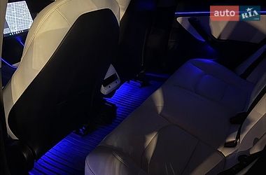 Седан Tesla Model 3 2020 в Днепре
