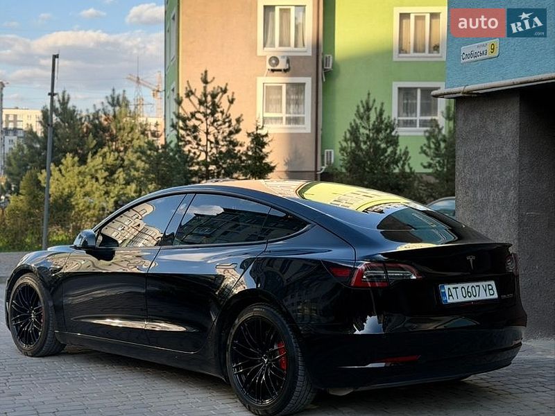 Седан Tesla Model 3 2021 в Івано-Франківську фото 4 Седан Tesla Model 3 2021 в Івано-Франківську
