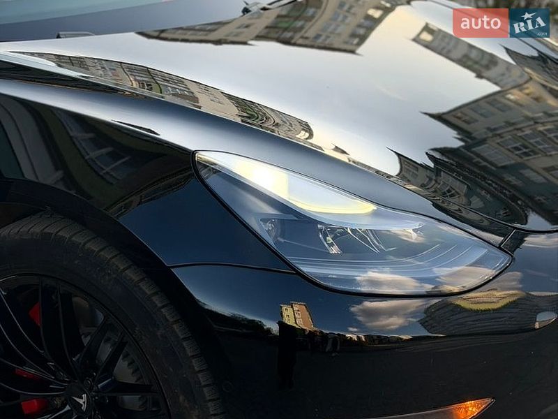 Седан Tesla Model 3 2021 в Івано-Франківську фото 6 Седан Tesla Model 3 2021 в Івано-Франківську