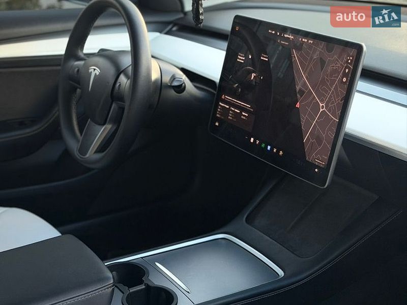 Седан Tesla Model 3 2021 в Івано-Франківську фото 7 Седан Tesla Model 3 2021 в Івано-Франківську