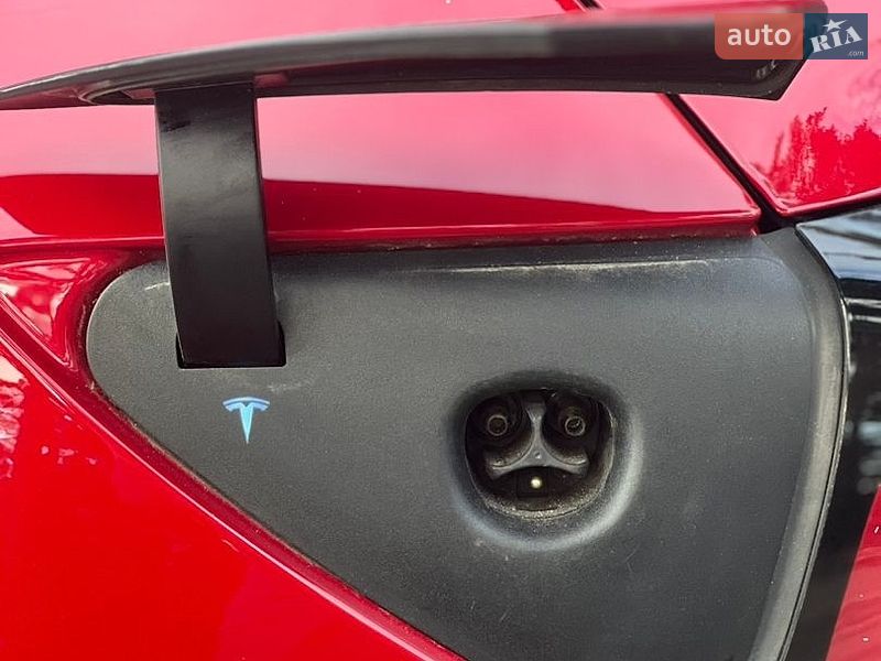 Седан Tesla Model 3 2021 в Виннице фото 19 Седан Tesla Model 3 2021 в Виннице