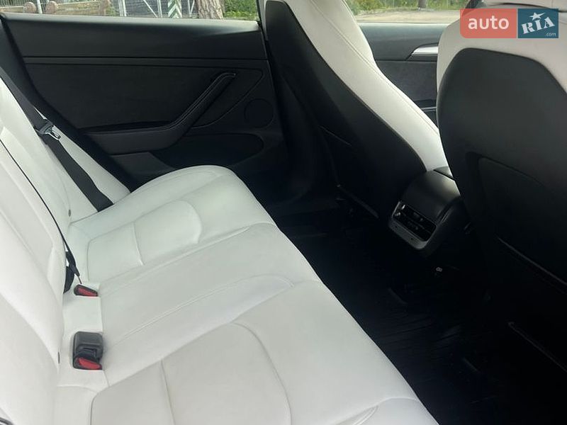 Седан Tesla Model 3 2021 в Виннице фото 25 Седан Tesla Model 3 2021 в Виннице
