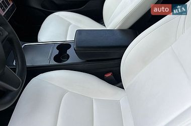 Седан Tesla Model 3 2021 в Виннице фото 29 Седан Tesla Model 3 2021 в Виннице