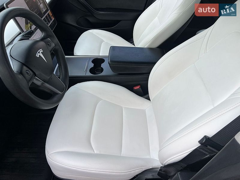Седан Tesla Model 3 2021 в Виннице фото 30 Седан Tesla Model 3 2021 в Виннице