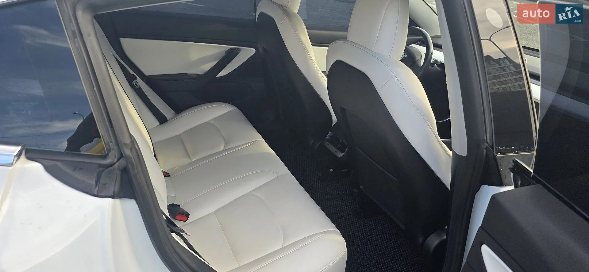 2019 Tesla Model 3 - мініатюра 7
