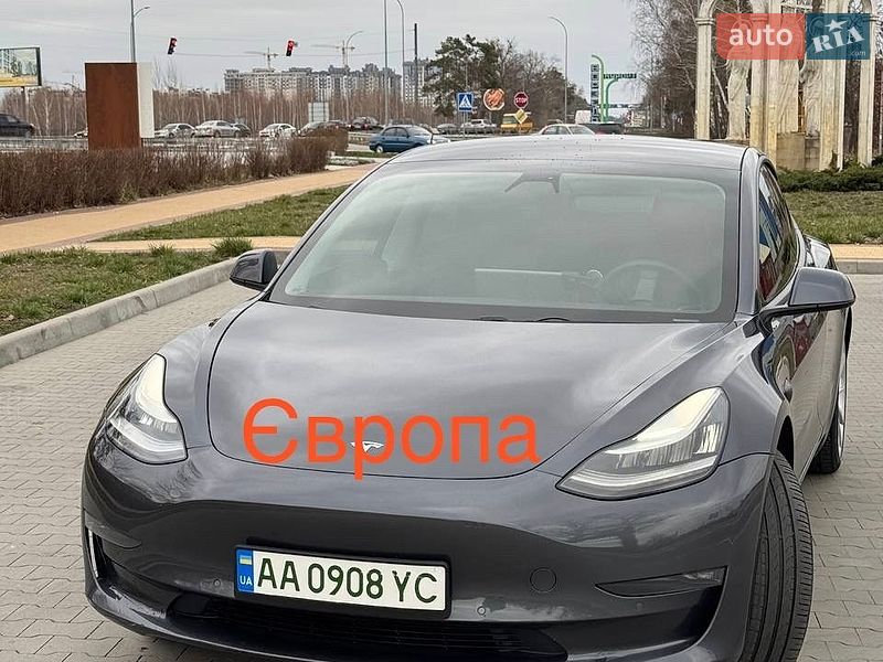 Tesla Model 3 2019 Tesla Model 3 2019