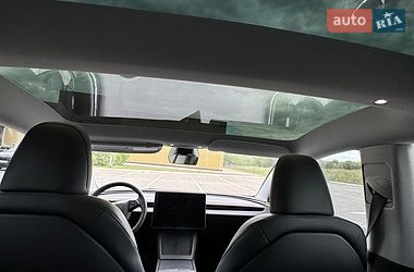 Седан Tesla Model 3 2024 в Львові фото 10 Седан Tesla Model 3 2024 в Львові