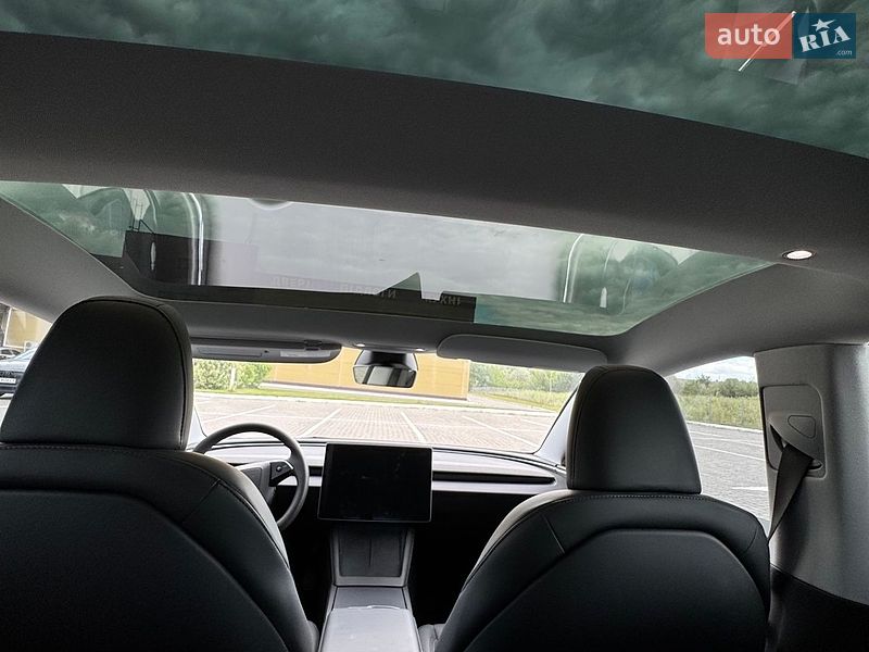 Седан Tesla Model 3 2024 в Львові фото 10 Седан Tesla Model 3 2024 в Львові