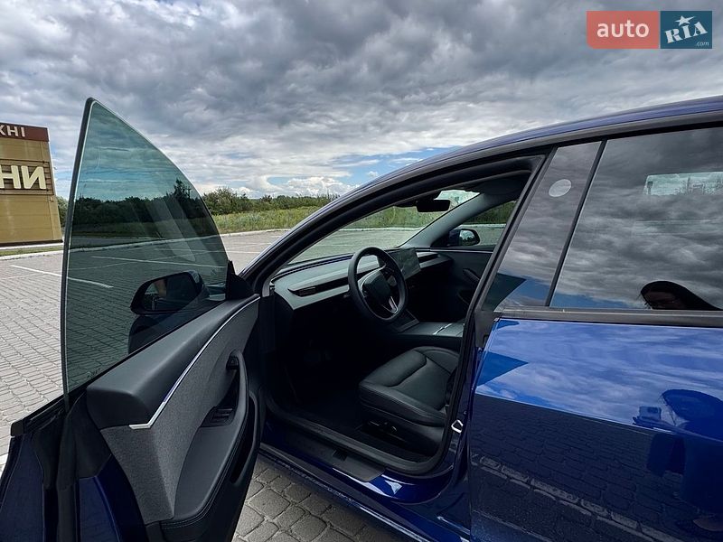 Седан Tesla Model 3 2024 в Львові фото 6 Седан Tesla Model 3 2024 в Львові