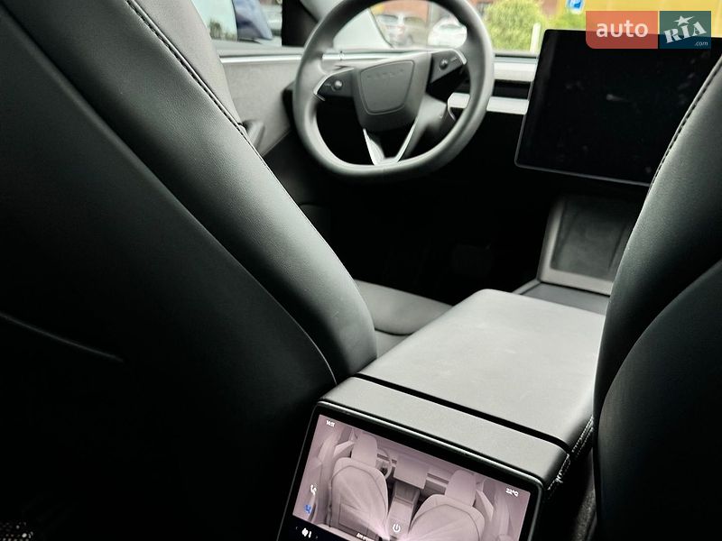 Седан Tesla Model 3 2024 в Львові фото 11 Седан Tesla Model 3 2024 в Львові