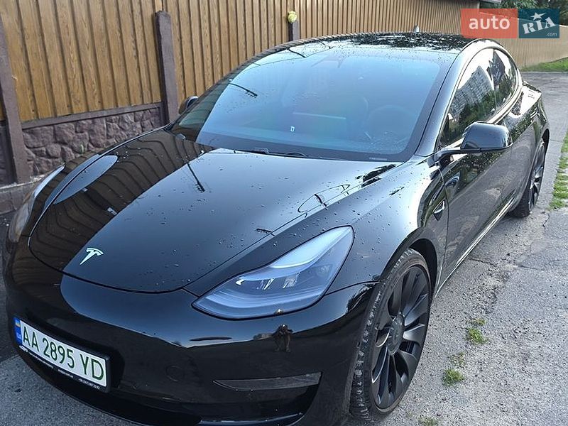 Tesla Model 3 2021