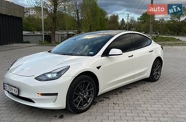 Седан Tesla Model 3 2021 в Кам'янець-Подільському Седан Tesla Model 3 2021 в Кам'янець-Подільському