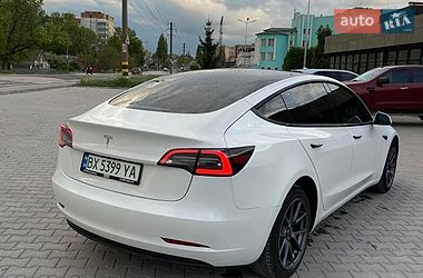 Седан Tesla Model 3 2021 в Кам'янець-Подільському