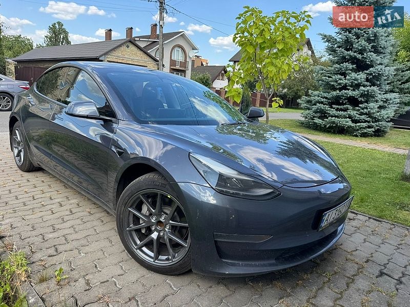 Седан Tesla Model 3 2023 в Киеве фото Седан Tesla Model 3 2023 в Киеве