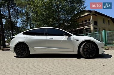 Седан Tesla Model 3 2023 в Львові фото 3 Седан Tesla Model 3 2023 в Львові
