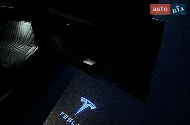 Седан Tesla Model 3 2022 в Киеве фото 21 Седан Tesla Model 3 2022 в Киеве