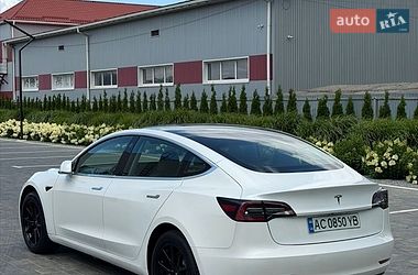 Седан Tesla Model 3 2020 в Луцьку фото 4 Седан Tesla Model 3 2020 в Луцьку