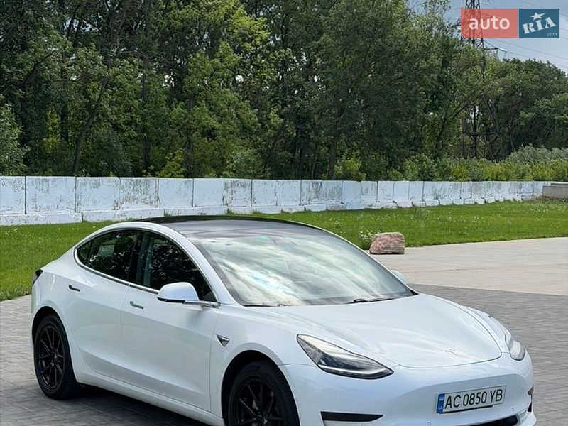 Седан Tesla Model 3 2020 в Луцьку фото 8 Седан Tesla Model 3 2020 в Луцьку