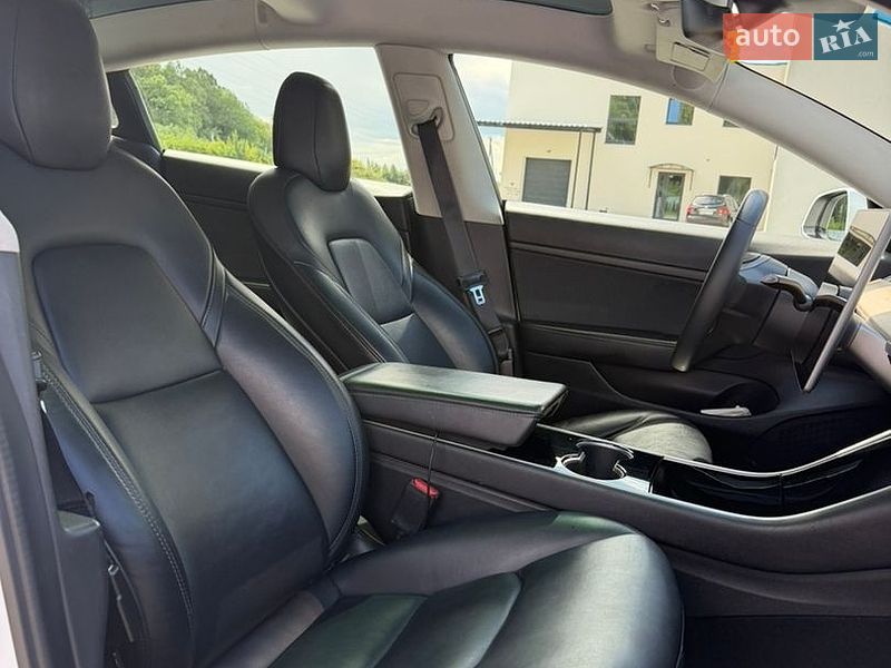 Седан Tesla Model 3 2020 в Луцьку фото 22 Седан Tesla Model 3 2020 в Луцьку