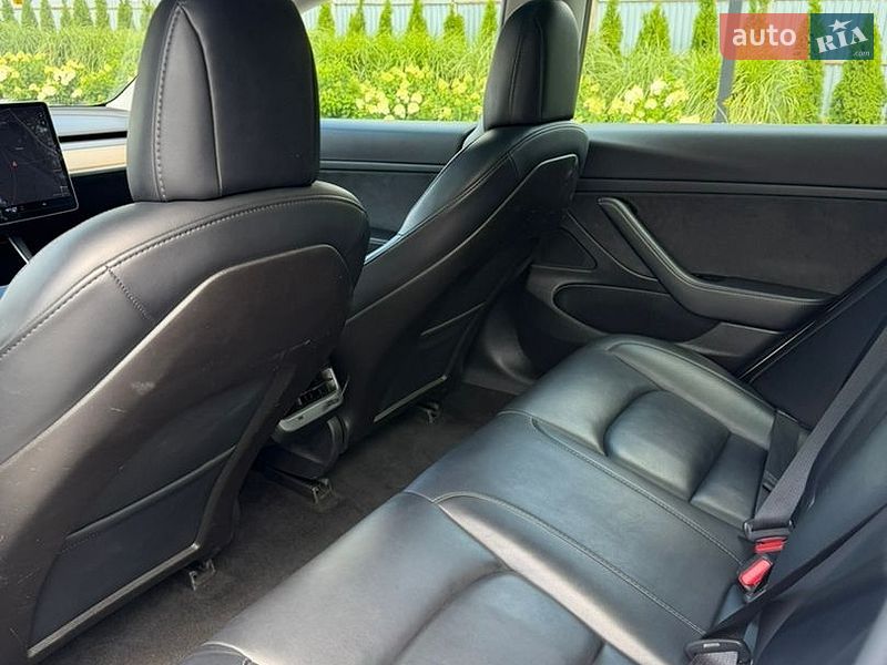 Седан Tesla Model 3 2020 в Луцьку фото 13 Седан Tesla Model 3 2020 в Луцьку