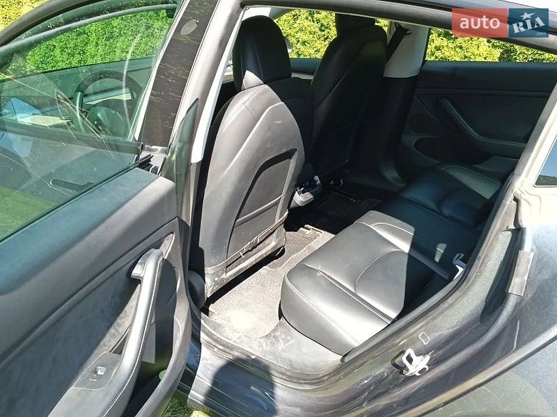 Седан Tesla Model 3 2023 в Виннице фото 6 Седан Tesla Model 3 2023 в Виннице