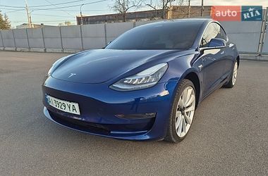 Седан Tesla Model 3 2019 в Києві