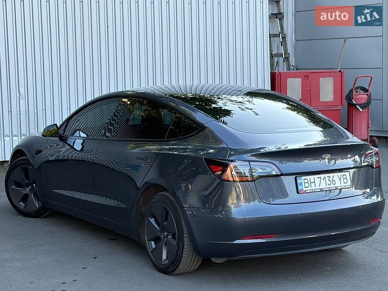 Седан Tesla Model 3 2022 в Одесі