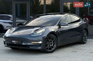 Седан Tesla Model 3 2022 в Киеве фото 5 Седан Tesla Model 3 2022 в Киеве