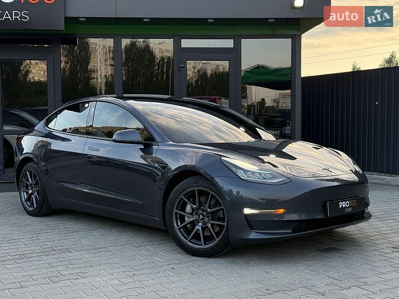 Седан Tesla Model 3 2022 в Киеве фото 8 Седан Tesla Model 3 2022 в Киеве