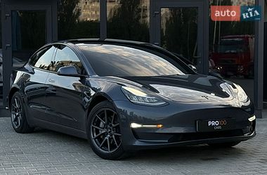 Седан Tesla Model 3 2022 в Киеве фото 10 Седан Tesla Model 3 2022 в Киеве