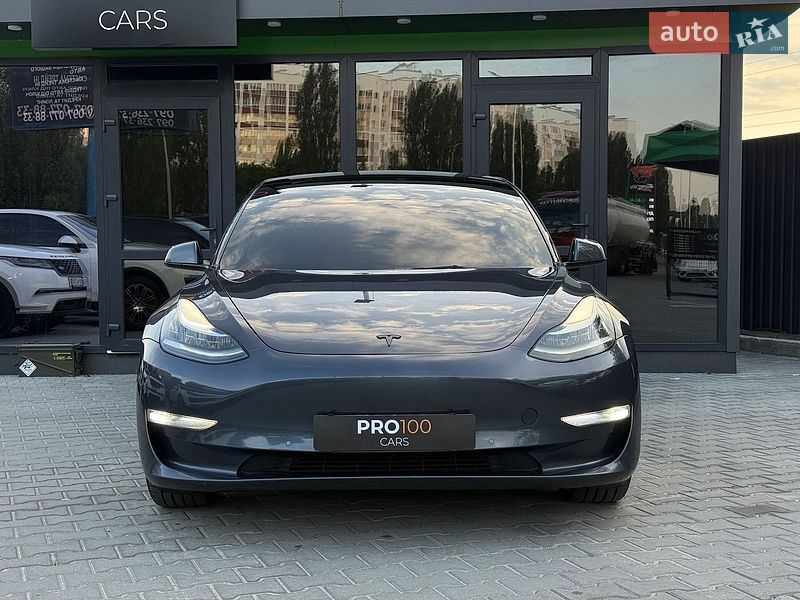 Седан Tesla Model 3 2022 в Киеве фото 6 Седан Tesla Model 3 2022 в Киеве