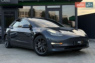 Седан Tesla Model 3 2022 в Киеве фото 12 Седан Tesla Model 3 2022 в Киеве