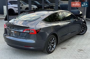 Седан Tesla Model 3 2022 в Киеве фото 19 Седан Tesla Model 3 2022 в Киеве