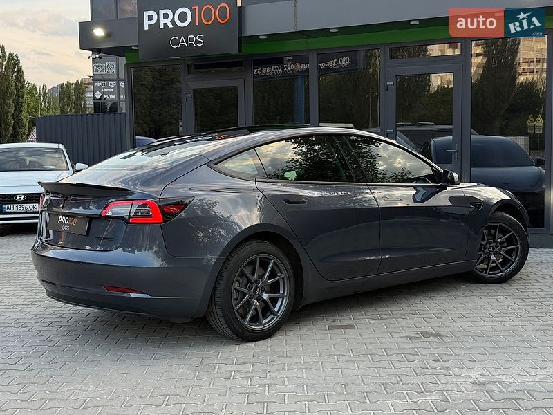 Седан Tesla Model 3 2022 в Киеве фото 21 Седан Tesla Model 3 2022 в Киеве