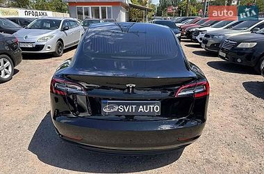 Седан Tesla Model 3 2019 в Миколаєві