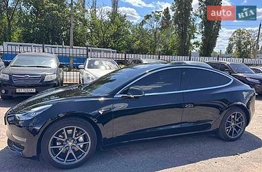 Седан Tesla Model 3 2019 в Миколаєві